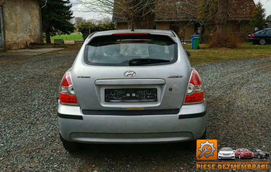 Airbaguri hyundai accent 2010