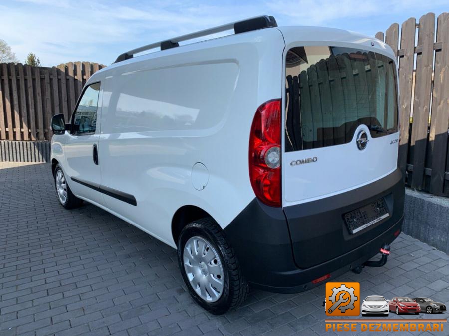 Alternator opel combo 2010