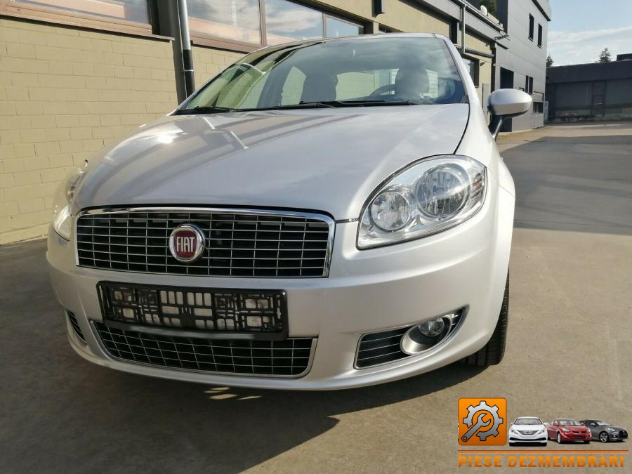 Ansamblu stergatoare fiat linea 2011