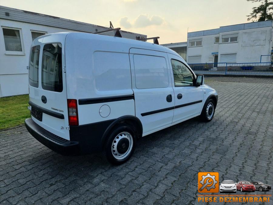 Ansamblu stergatoare opel combo 2010