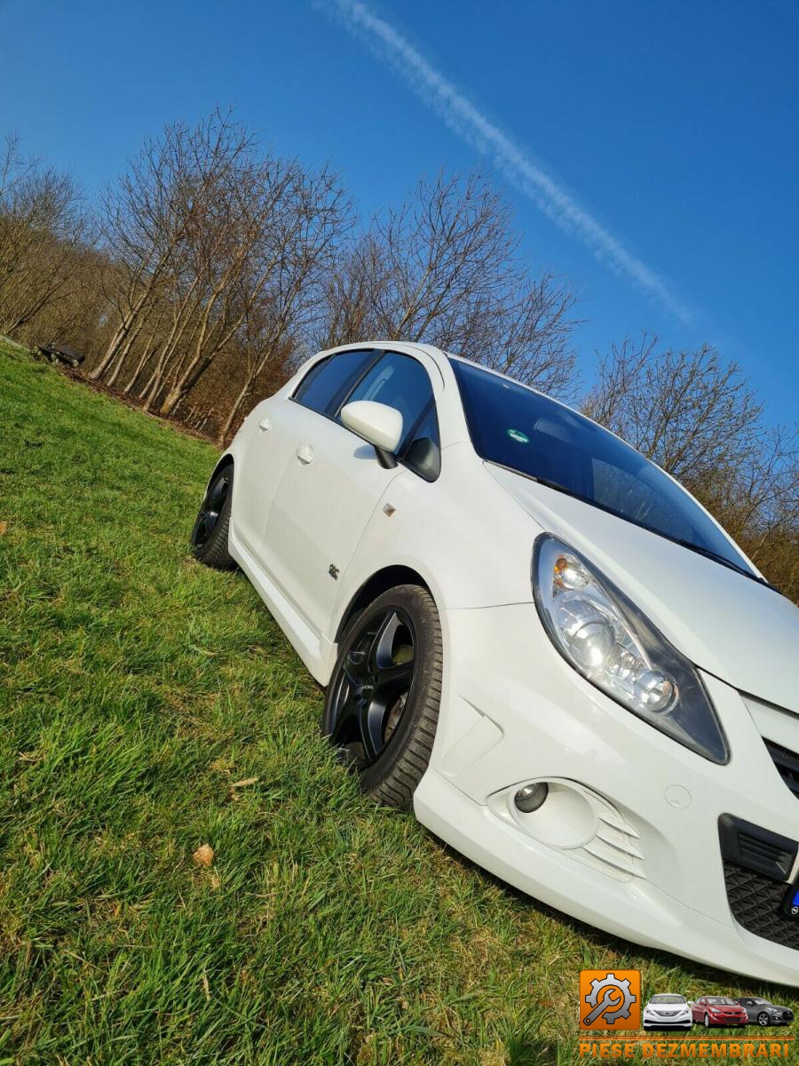 Ansamblu stergatoare opel corsa d 2011