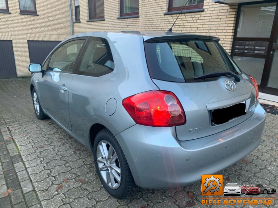 Ansamblu stergatoare toyota auris 2010