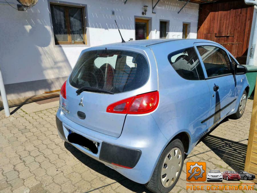 Arcuri mitsubishi colt 2010