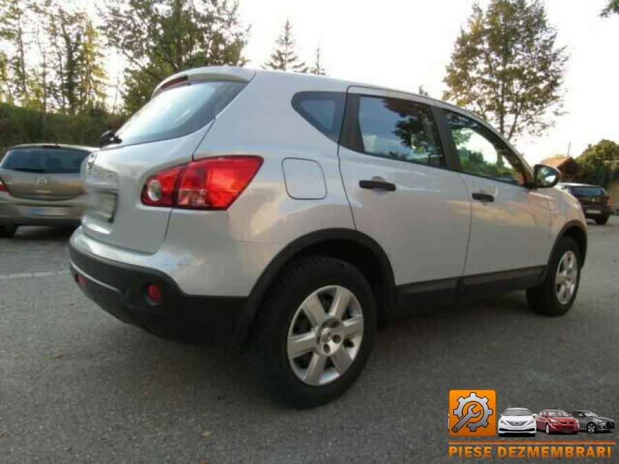 Arcuri nissan qashqai 2011