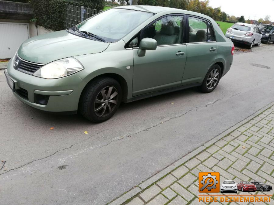 Arcuri nissan tiida 2011