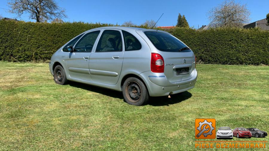 Aripa fata citroen xsara picasso 2008