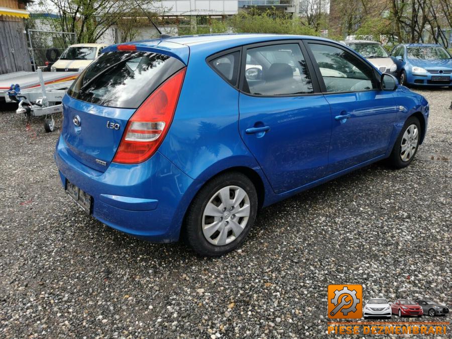 Aripa fata hyundai i30 2013