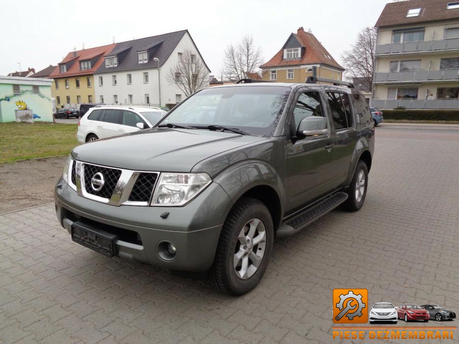 Aripa fata nissan pathfinder 2011