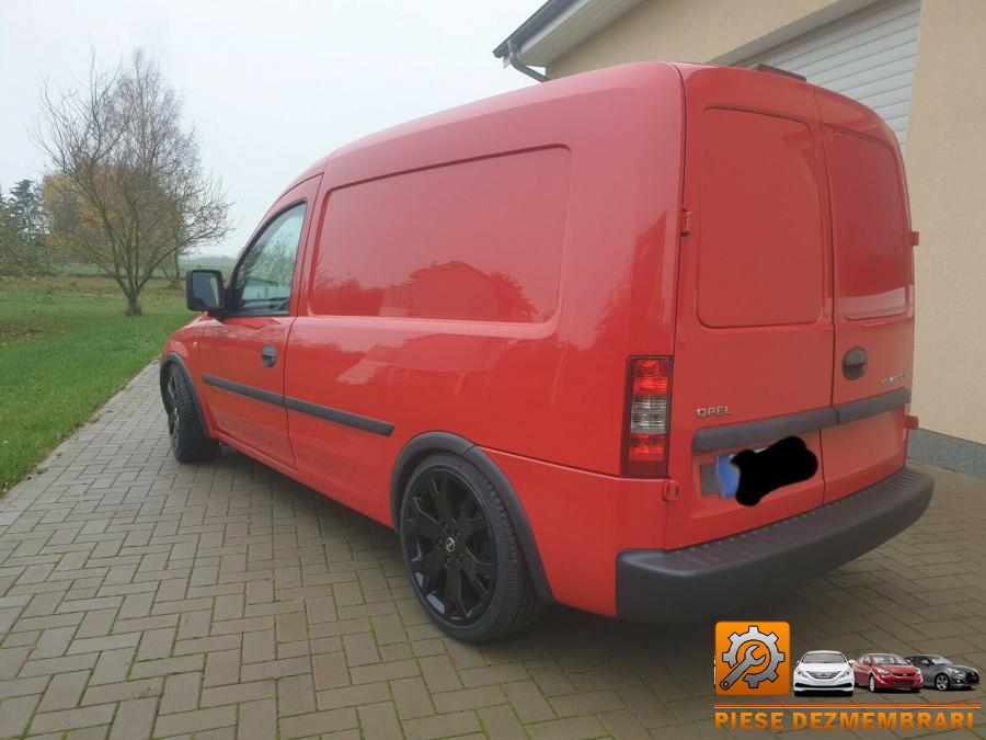 Aripa fata opel combo 2010