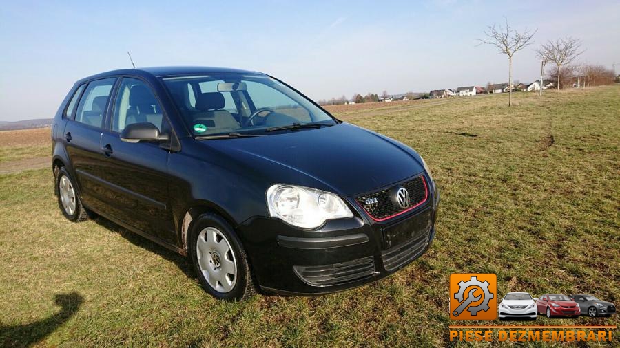 Aripa fata volkswagen polo 2009