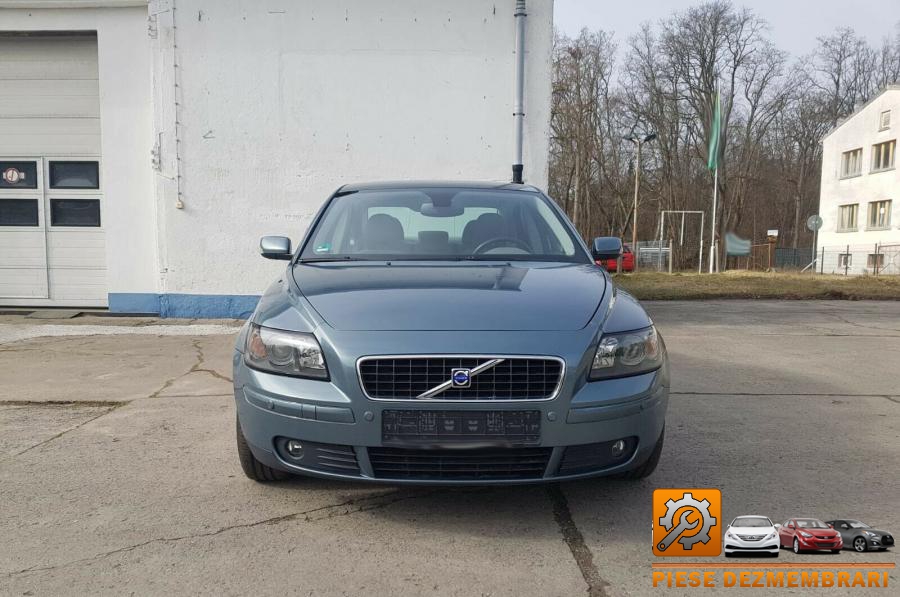 Aripa fata volvo s40 2010