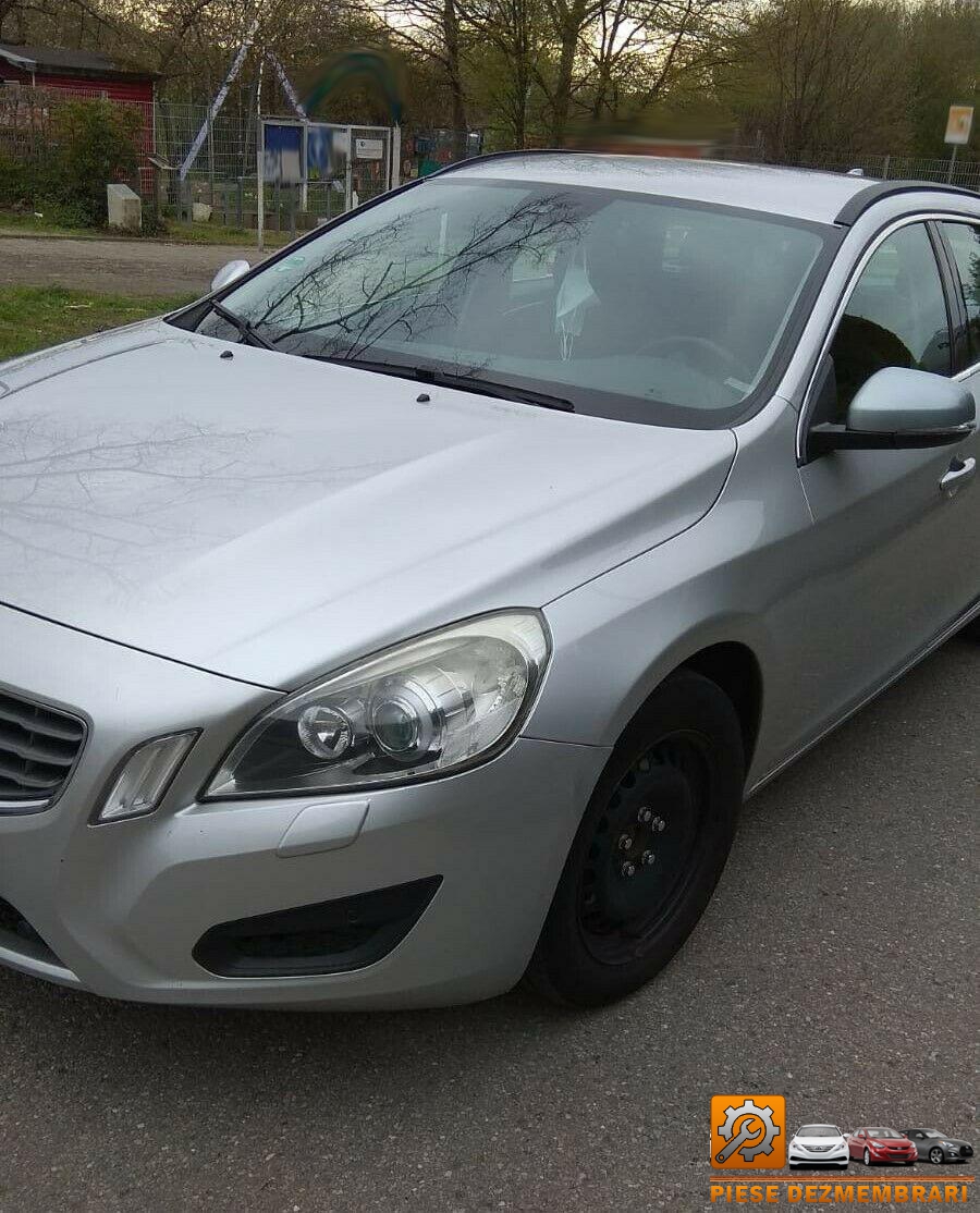 Aripa fata volvo v60 2013