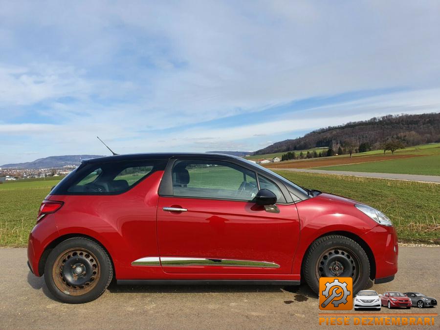 Aripa spate citroen ds 3 2013