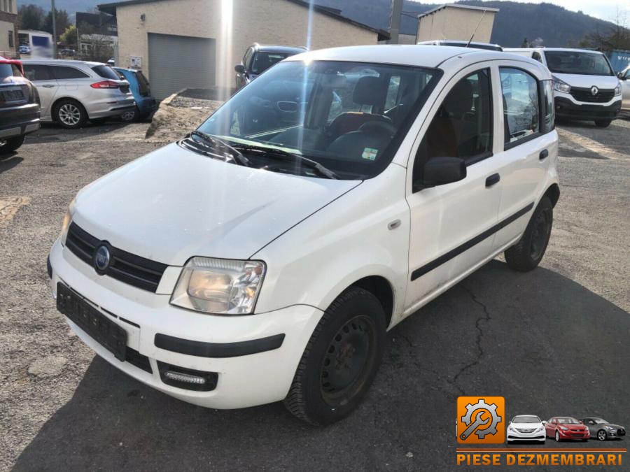 Aripa spate fiat panda 2009