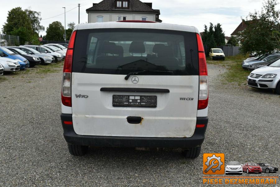 Aripa spate mercedes vito 2011