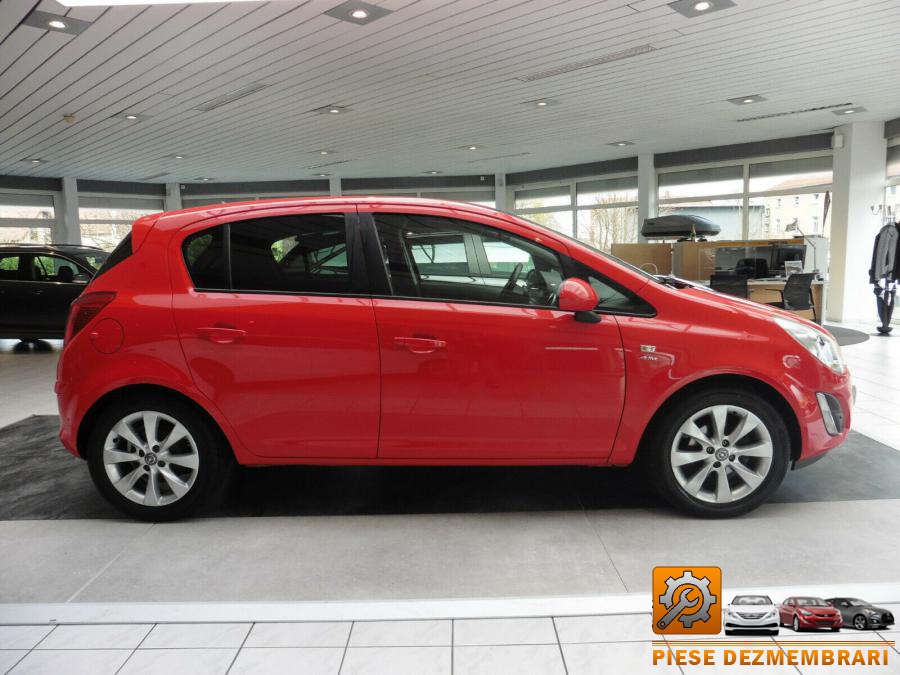 Aripa spate opel corsa e 2016