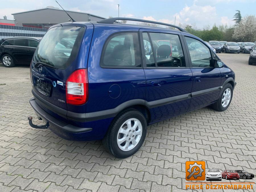 Aripa spate opel zafira a 2003