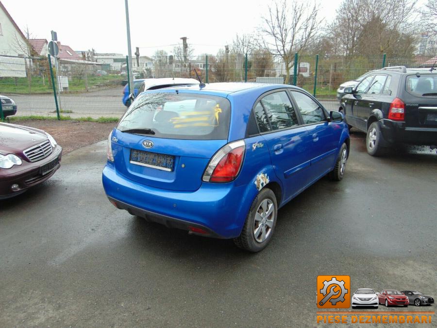 Baie ulei cutie kia rio 2010