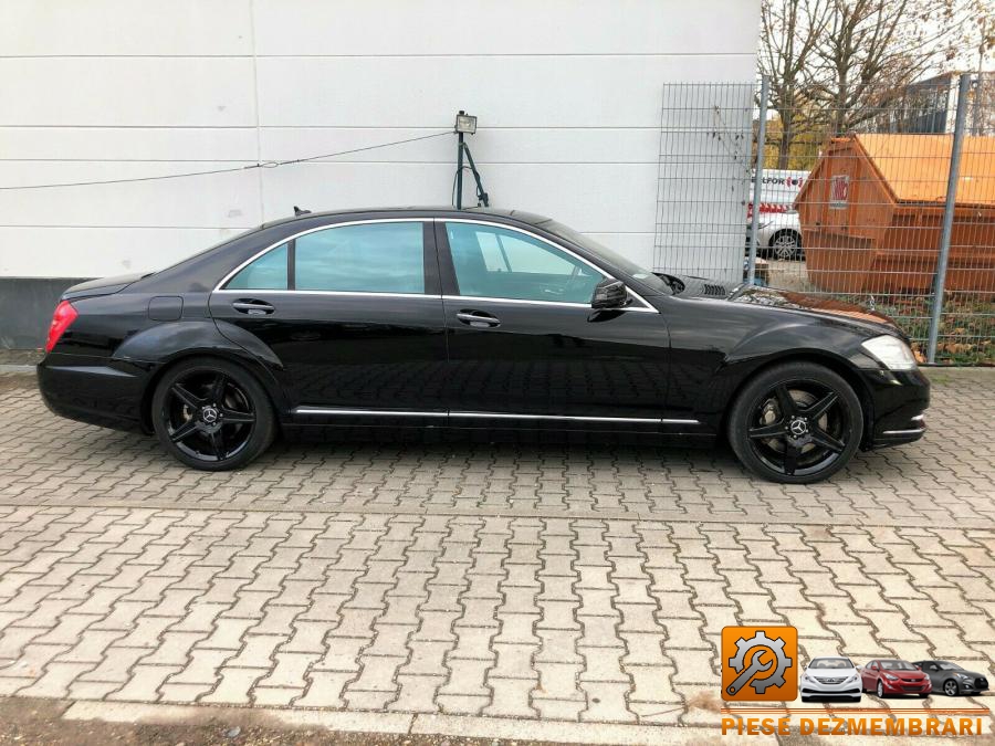 Baie ulei mercedes s class 2011