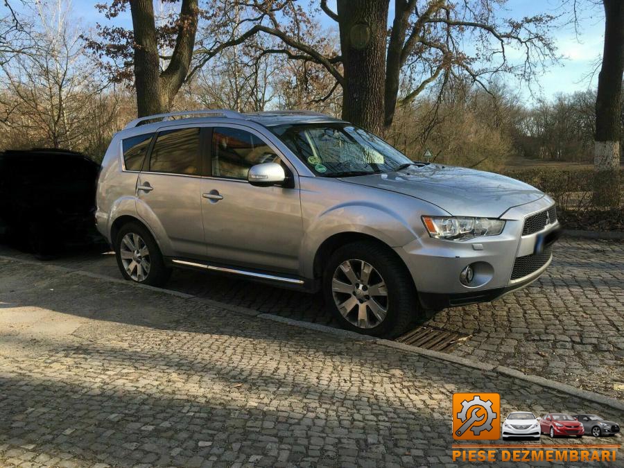 Baie ulei mitsubishi outlander 2011