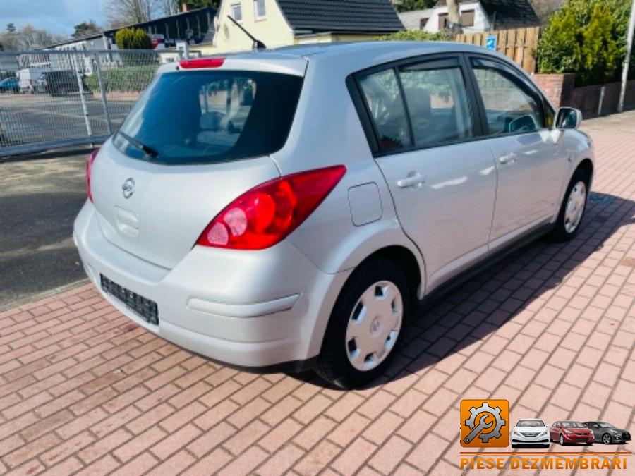 Baie ulei nissan tiida 2011