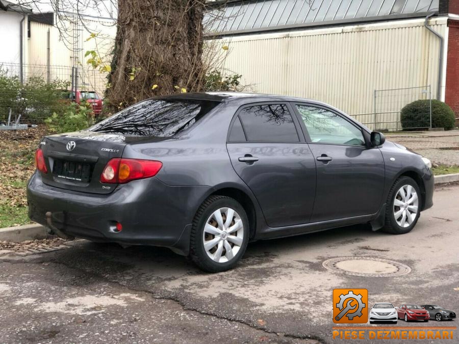 Baie ulei toyota corolla 2004