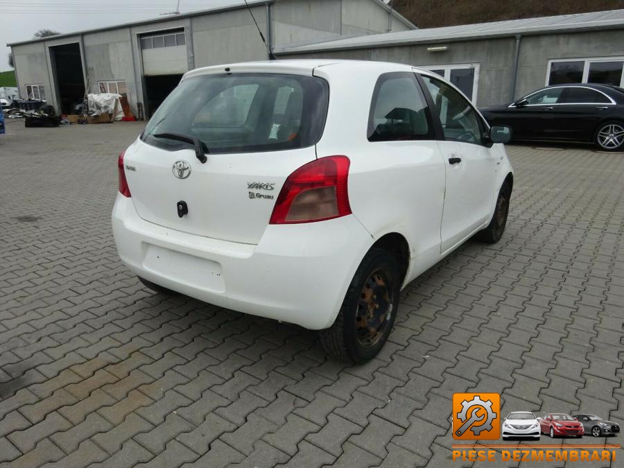 Baie ulei toyota yaris 2009