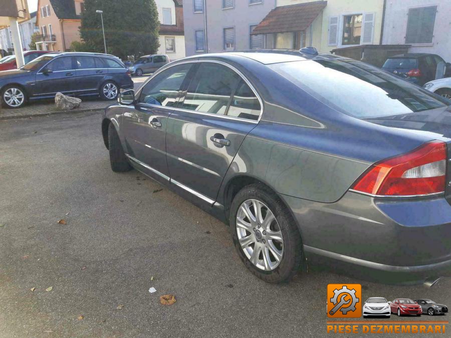 Baie ulei volvo s80 2011