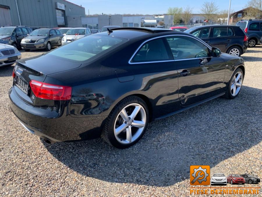 Balamale capota audi a5 2011