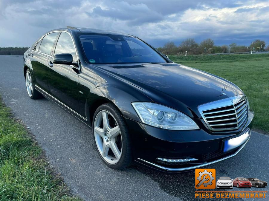 Balamale capota mercedes s class 2011