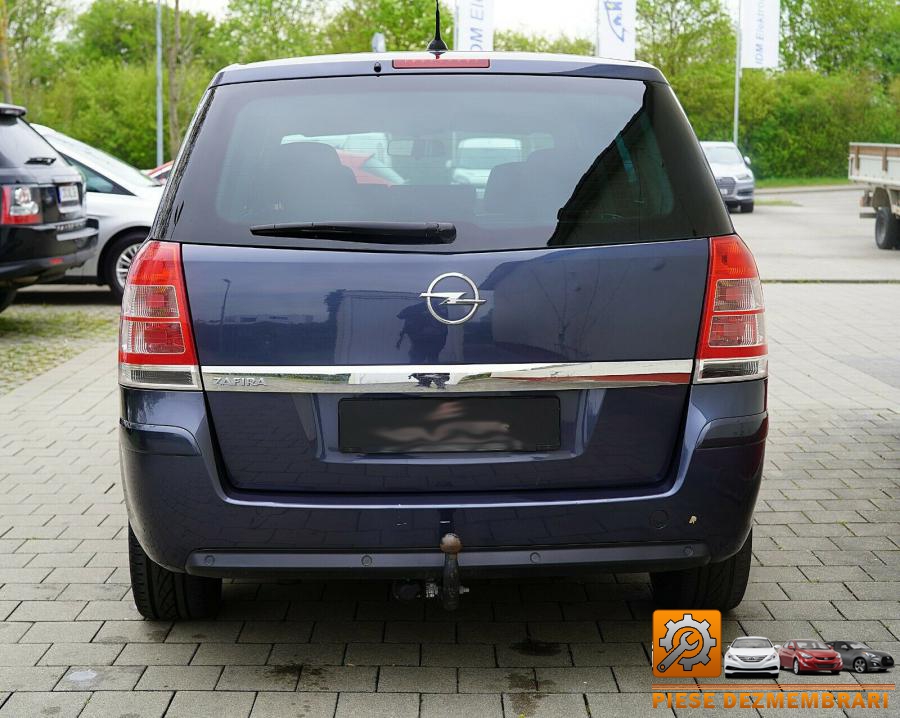 Balamale capota opel zafira b 2009