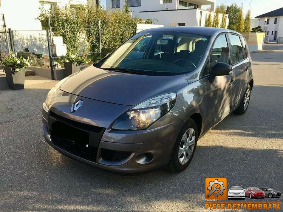 Balamale capota renault scenic 2012