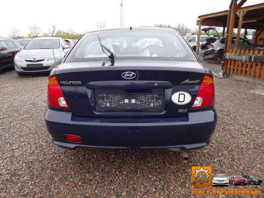 Balamale hayon hyundai accent 2010