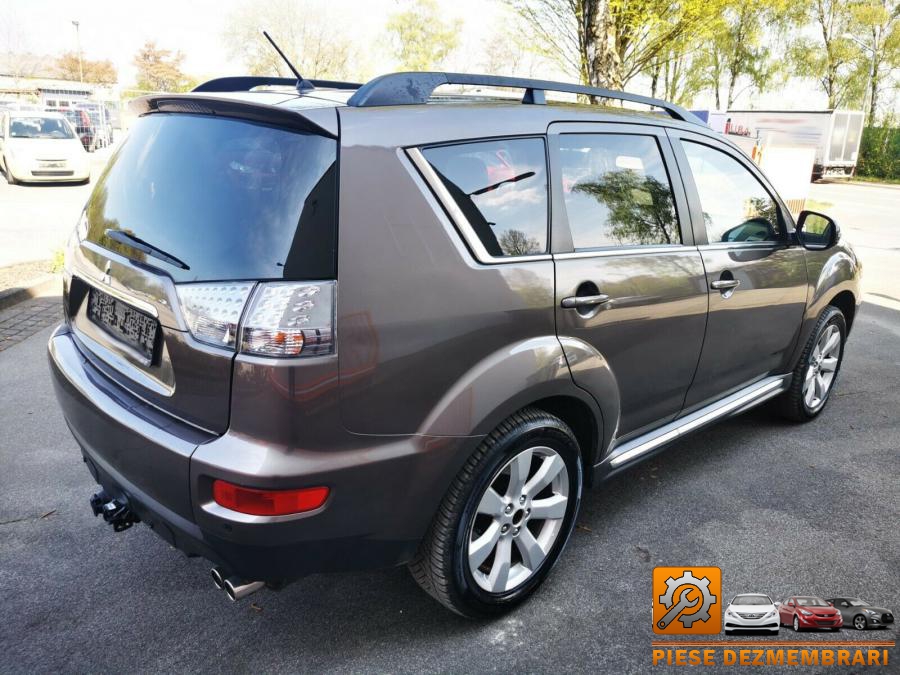 Balamale hayon mitsubishi outlander 2011