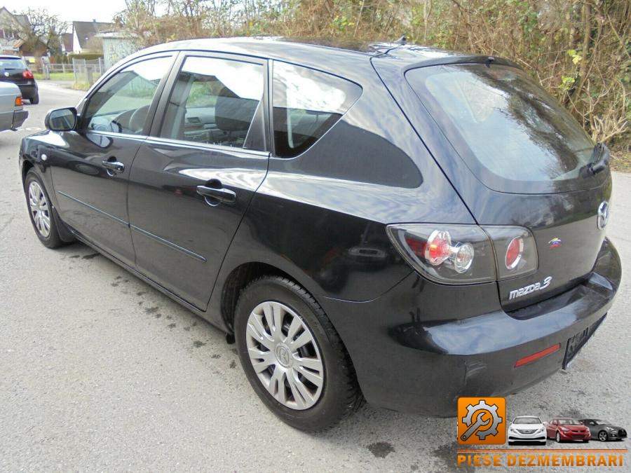 Bancheta spate mazda 3 2010