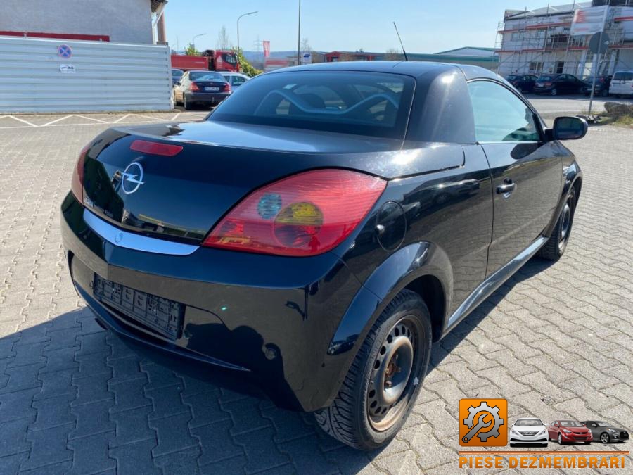 Bancheta spate opel tigra b 2006