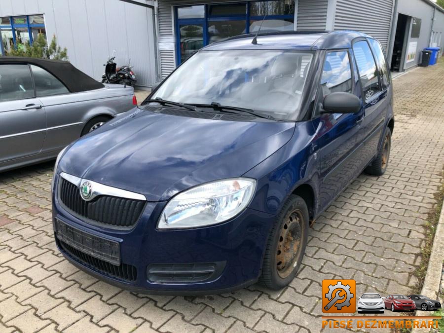 Bancheta spate skoda roomster 2011