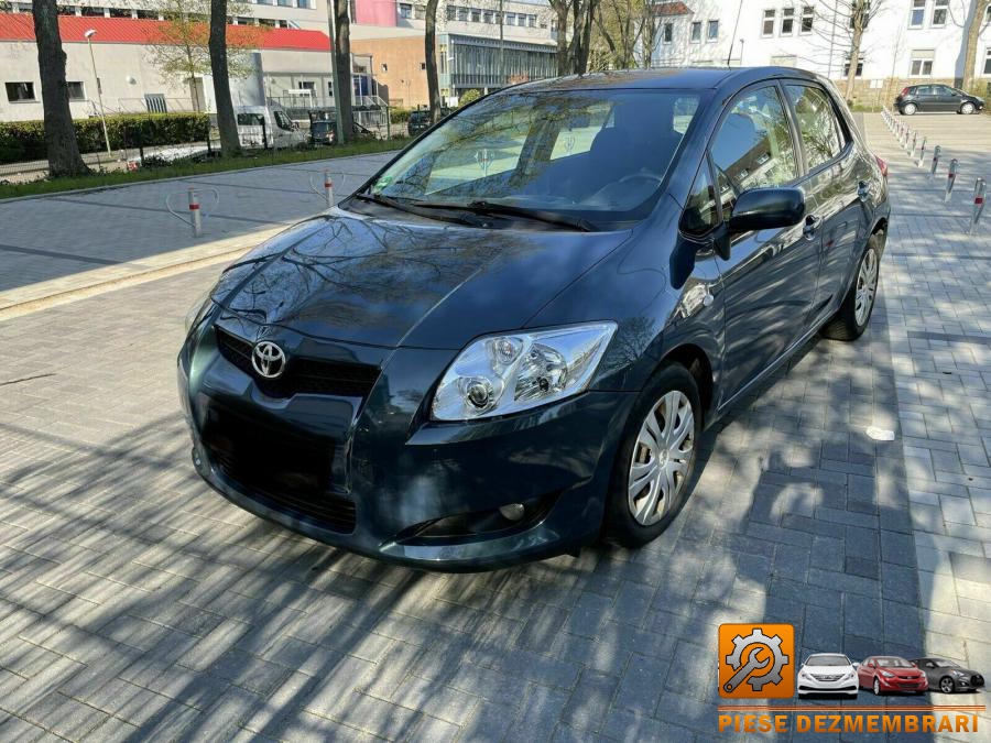 Bancheta spate toyota auris 2010