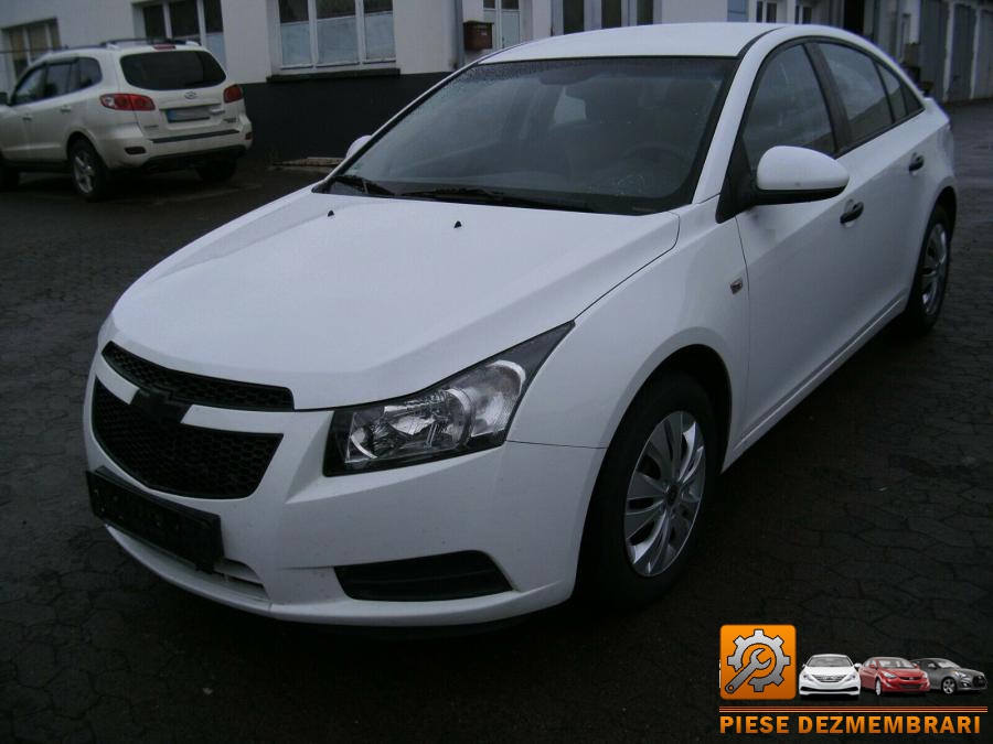 Bara fata chevrolet cruze 2010