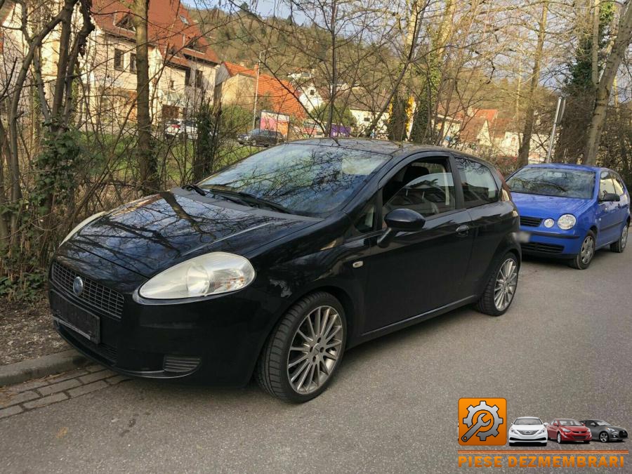 Bara fata fiat grande punto 2010