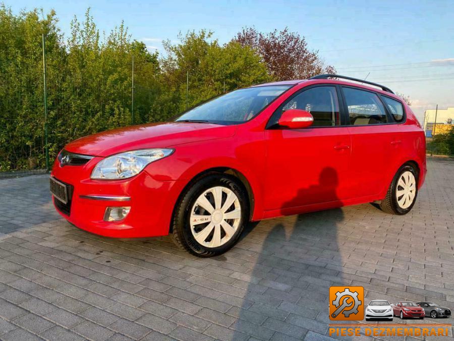 Bara fata hyundai i30 2013