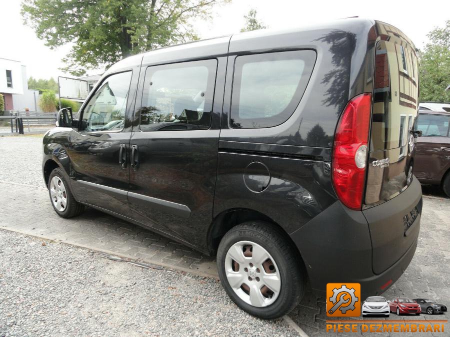 Bara fata opel combo 2010