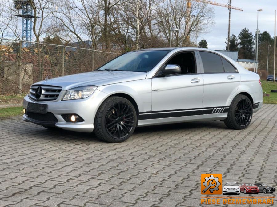 Bara spate mercedes c class 2009