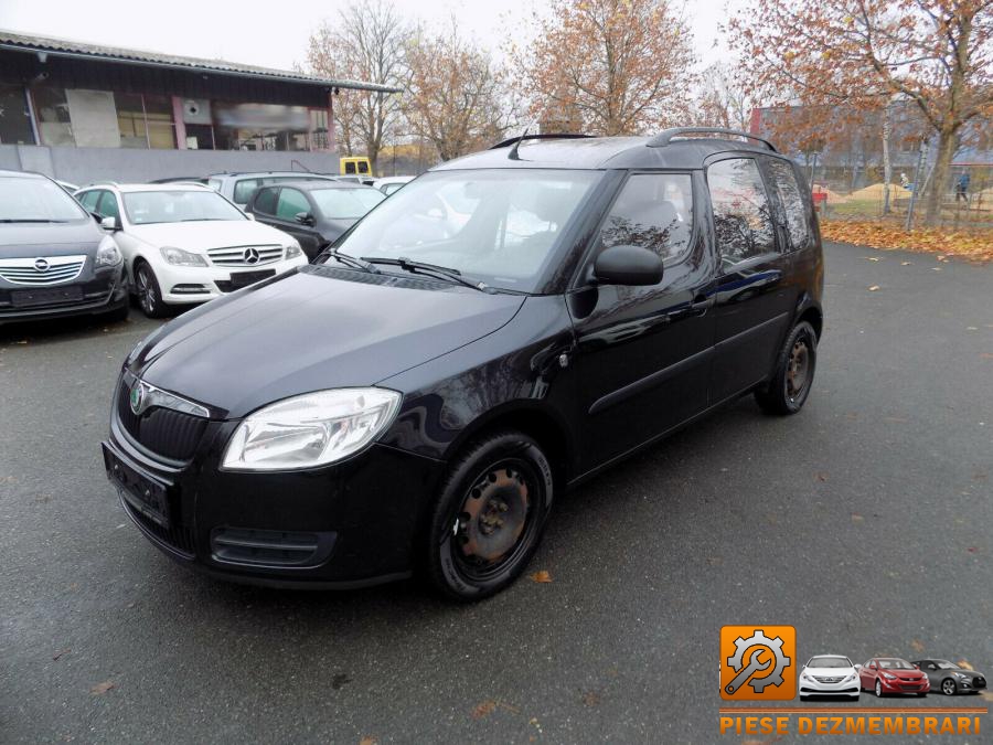 Bloc lumini skoda roomster 2011