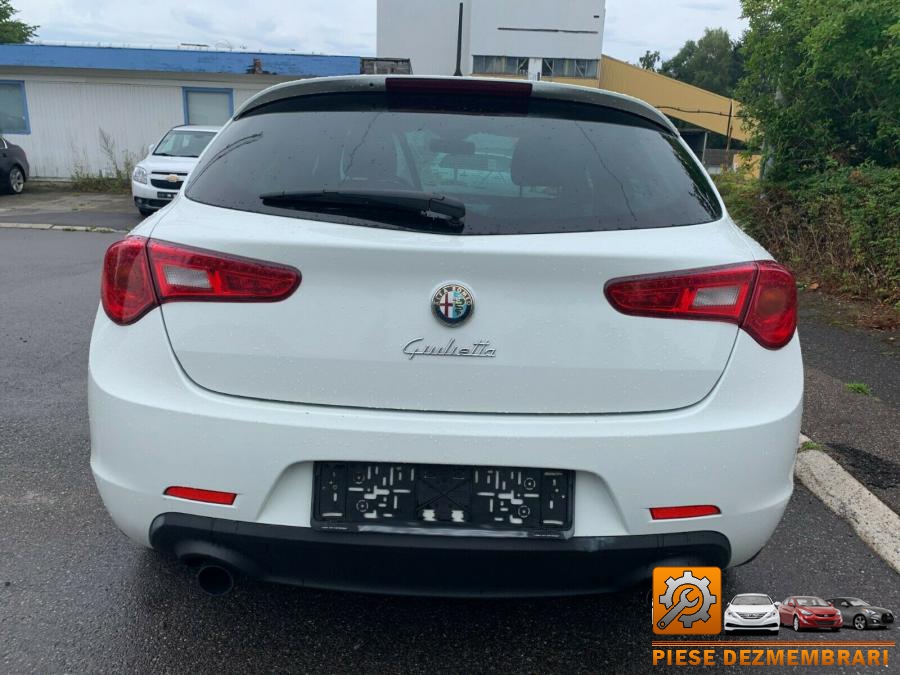 Bloc relee alfa romeo giulietta 2010