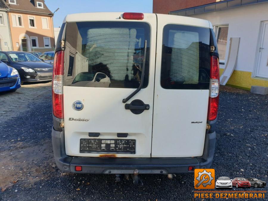 Bloc relee fiat doblo 2009