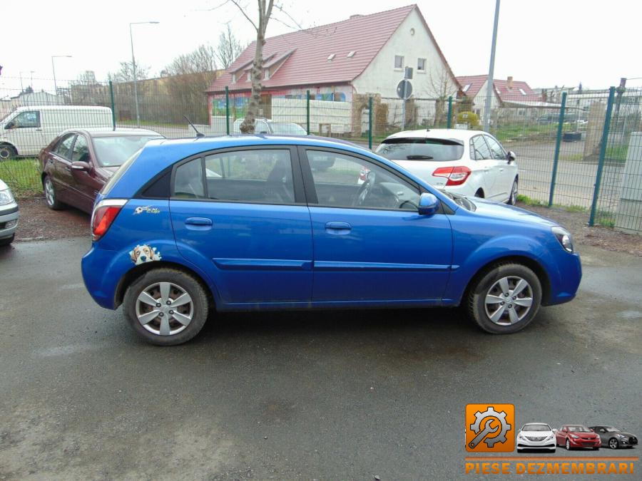 Calorifer ac kia rio 2010