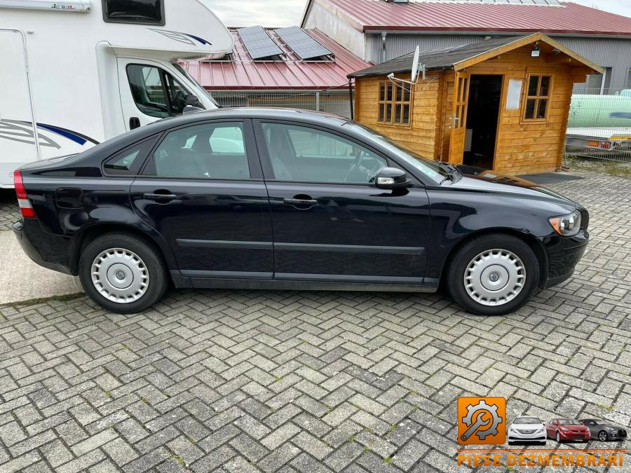 Capota fata volvo s40 2010