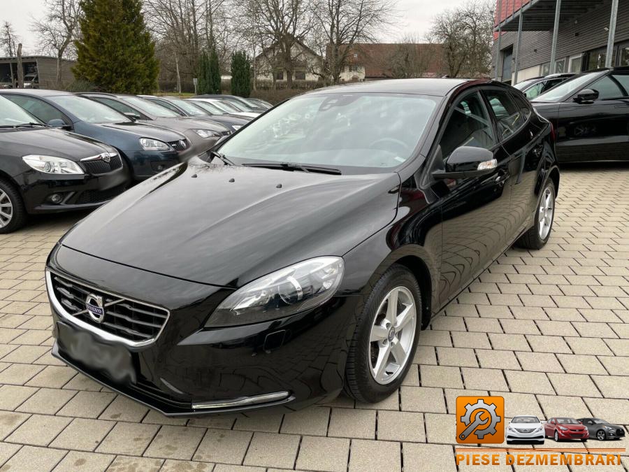 Carlig tractare volvo v40 2008