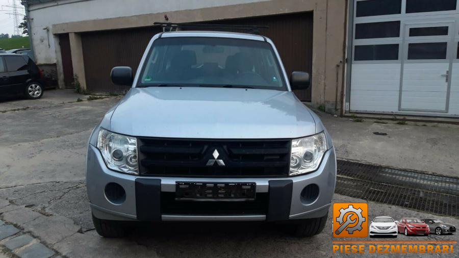 Caseta directie mitsubishi pajero 2010